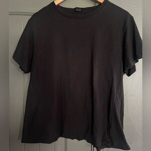 nuuds Black everyday tee